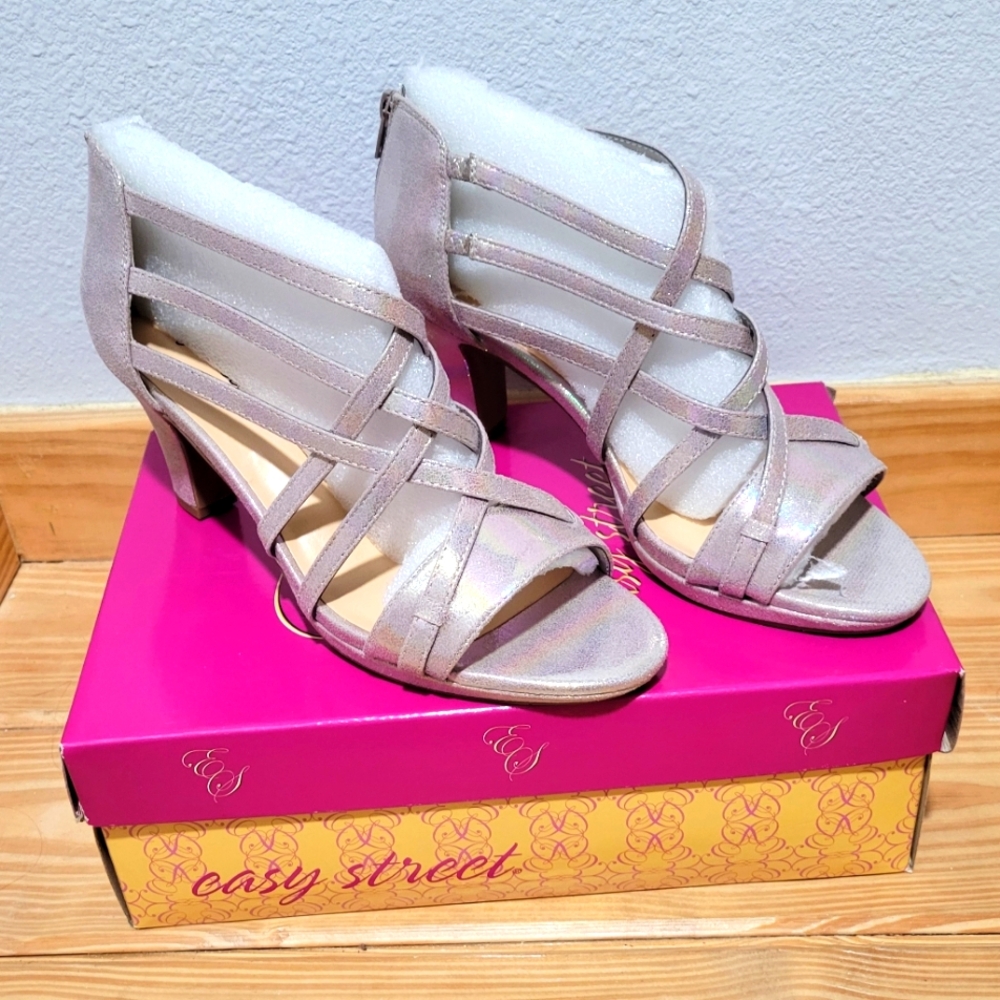 Easy Street Womens Bee Iridescent Ankle Block Heels‎ Shoes 10 Wide
